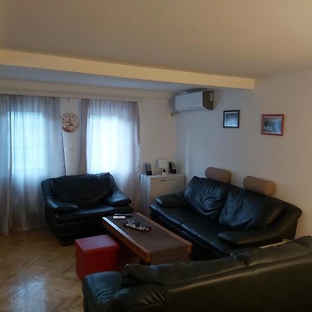 Apartment Karadak Kriva Palanka ภายนอก รูปภาพ