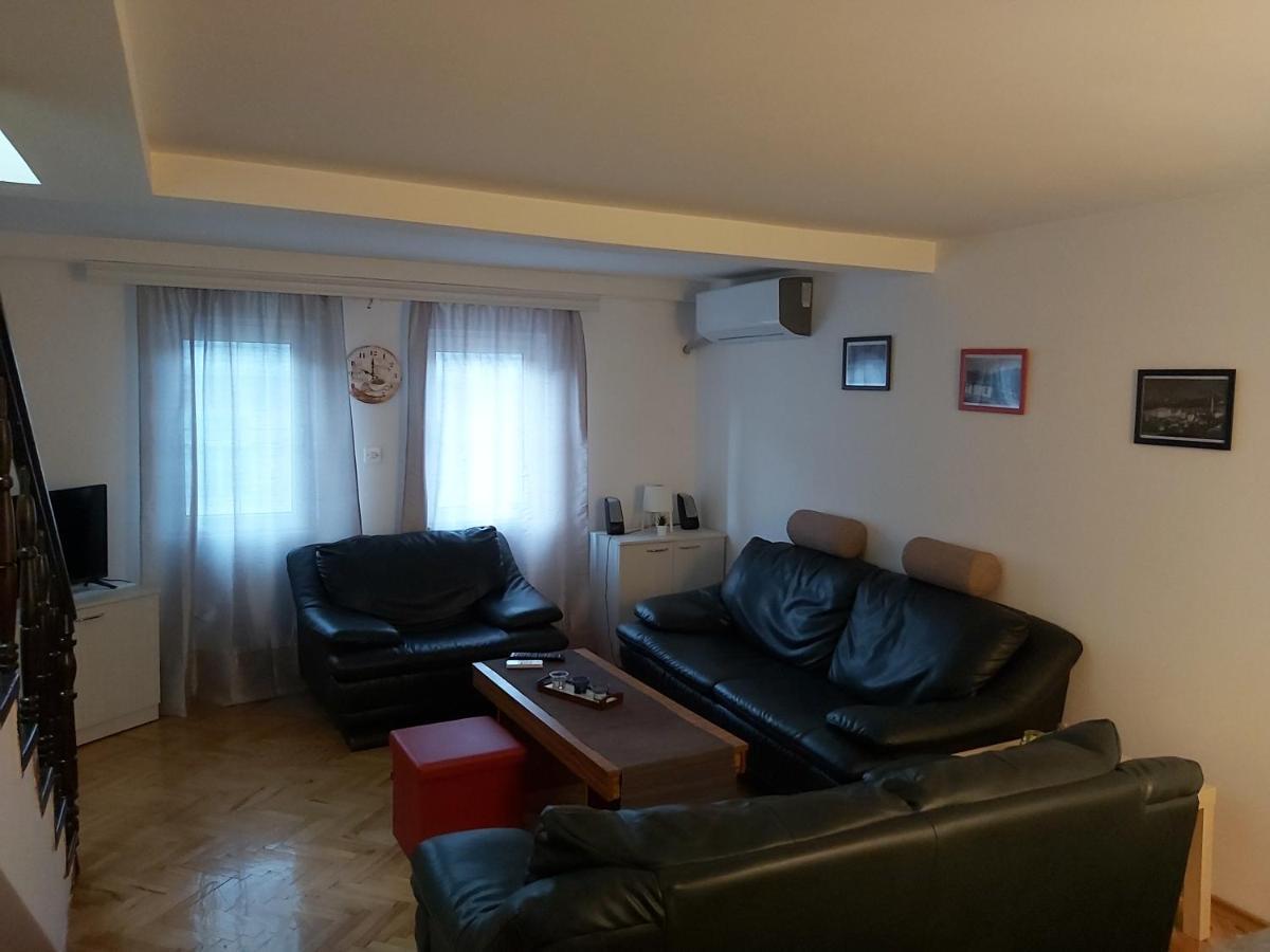 Apartment Karadak Kriva Palanka ภายนอก รูปภาพ